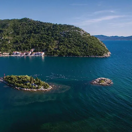 One-bedroom In Ploce *