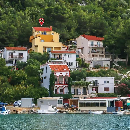 One-bedroom In Ploce *