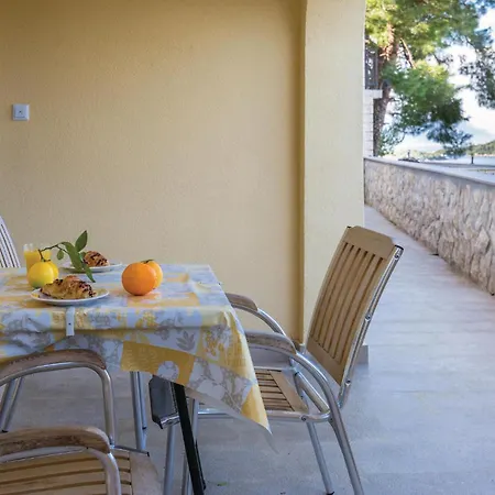 One-bedroom In Ploce *