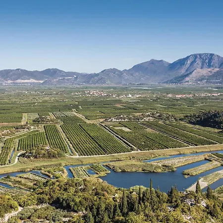 One-bedroom In Ploce