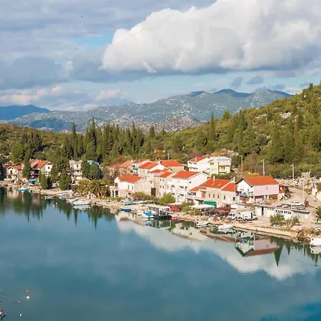 One-bedroom In Ploce Apartamento *