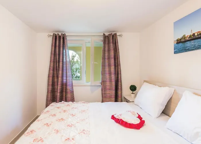 One-bedroom In Ploce 公寓 *